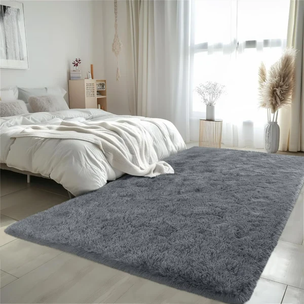 IR Imperial Rooms Solid Shaggy 5x7 Ft Grey Faux Fur Area Rug for Bedroom